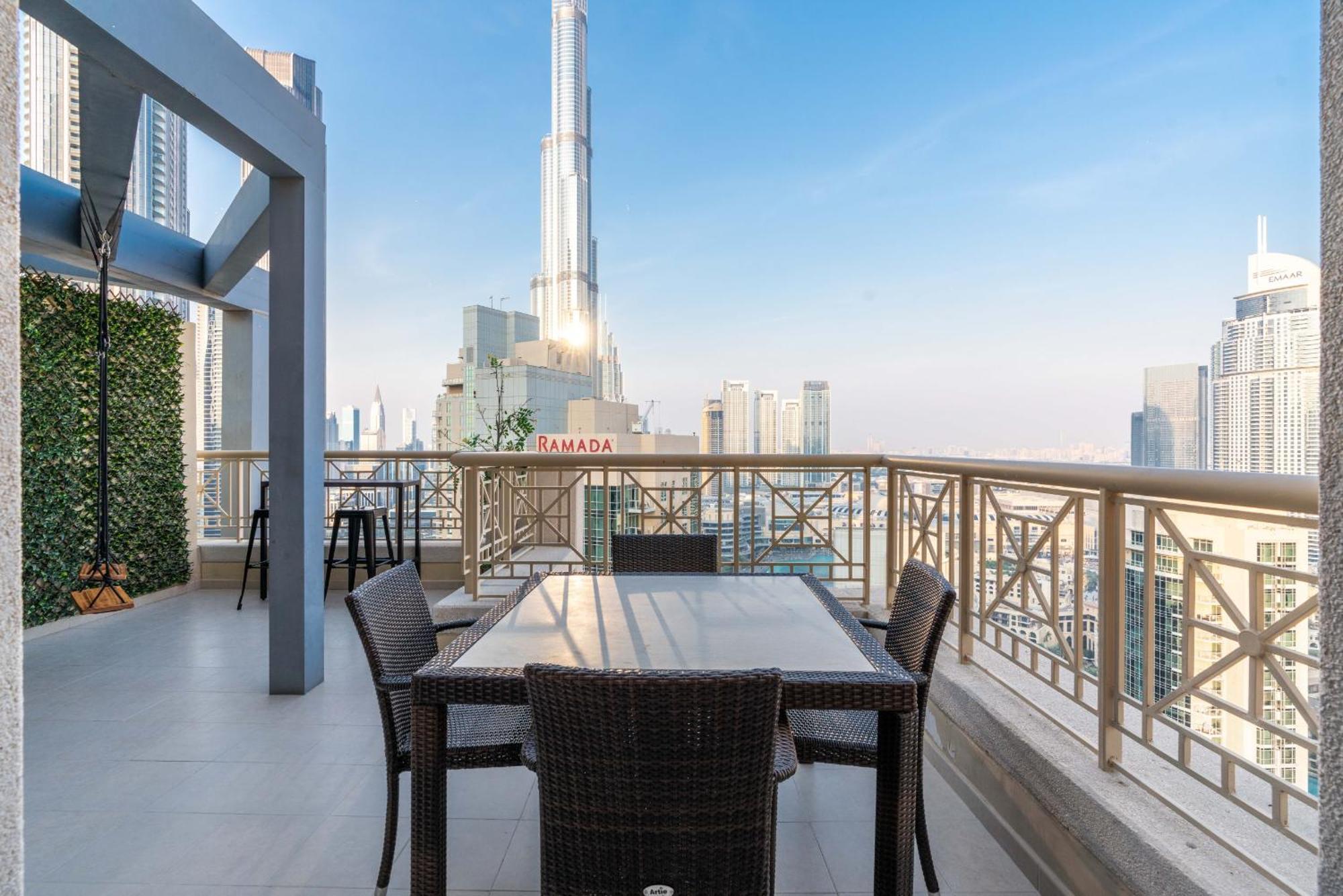 Luxury 2Br Downtown Apt With Burj Khalifa Views Dubai Ngoại thất bức ảnh
