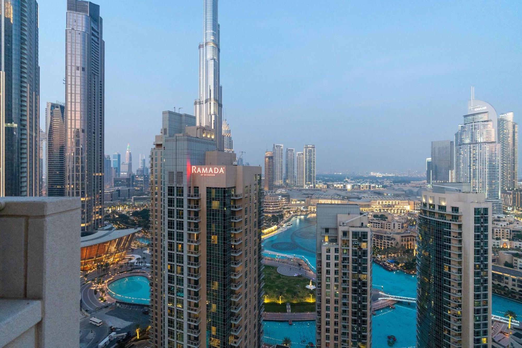 Luxury 2Br Downtown Apt With Burj Khalifa Views Dubai Ngoại thất bức ảnh